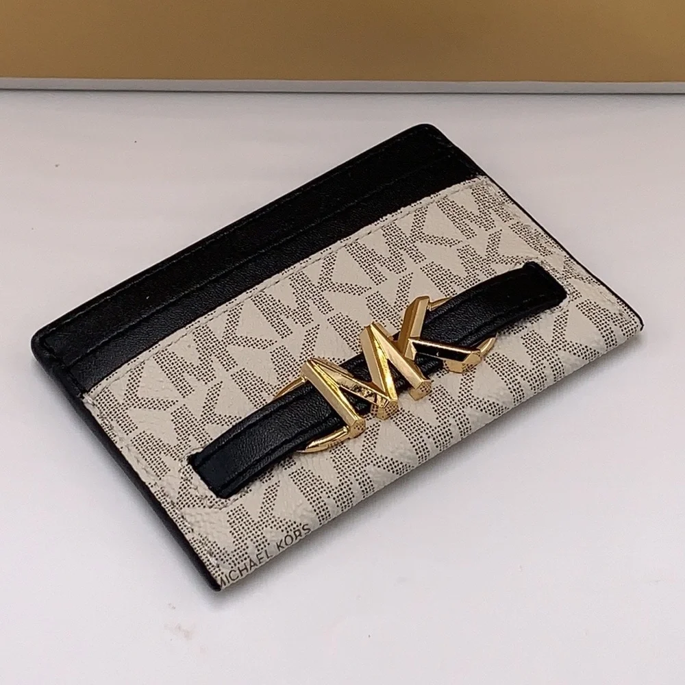 MICHAEL KORS Reed Large Card Holder Case Wallet COLOR: VANILLA BLACK SIGNATURE
